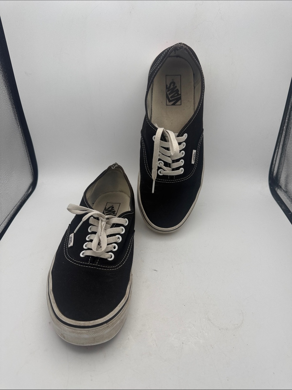 Vans Classic Authentic Black White Unisex Canvas Shoes Sz M 10.5 W 12